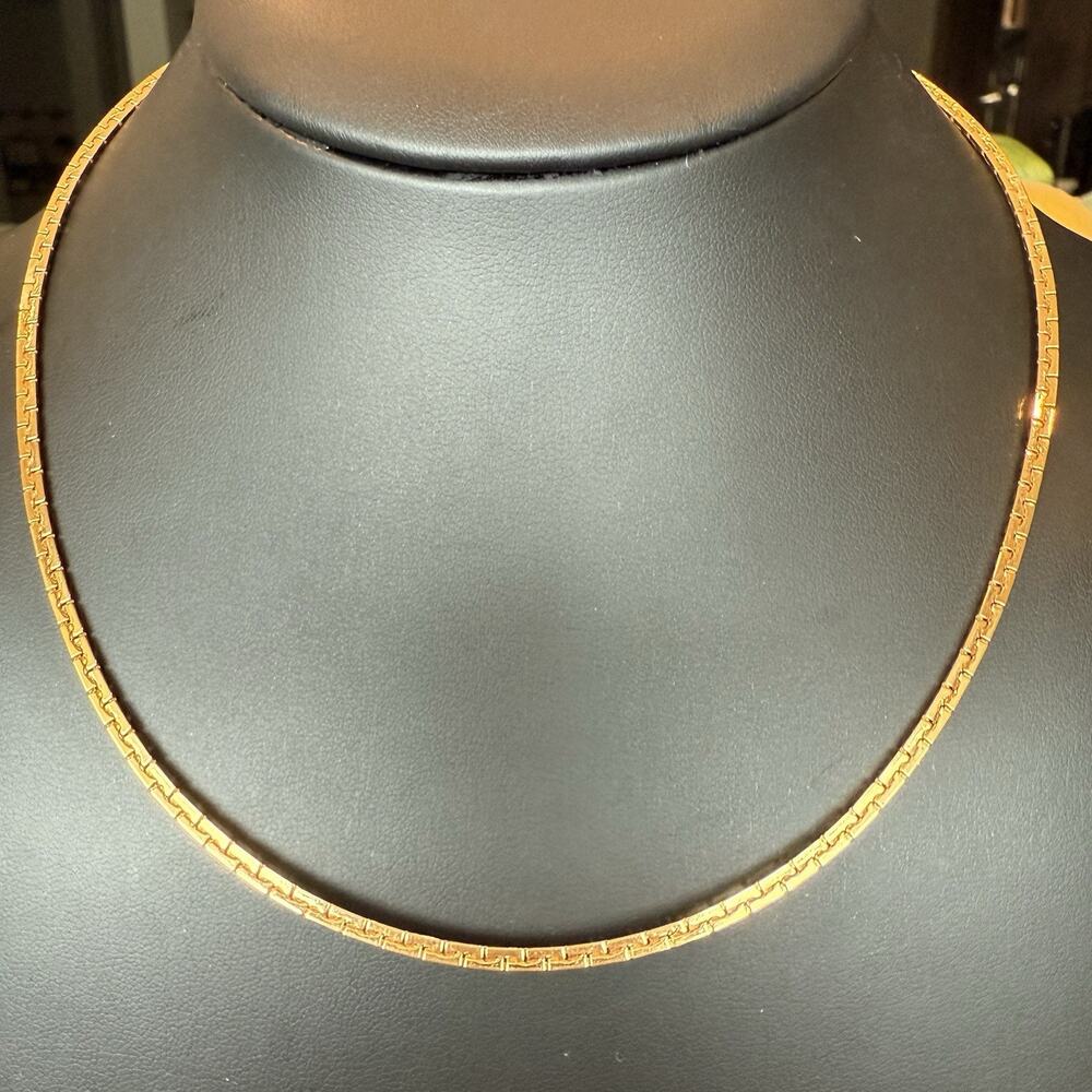 Vintage Flat Serpentine Gold Tone 18” Flat Chain 2mm Wide Signed Hong Kong